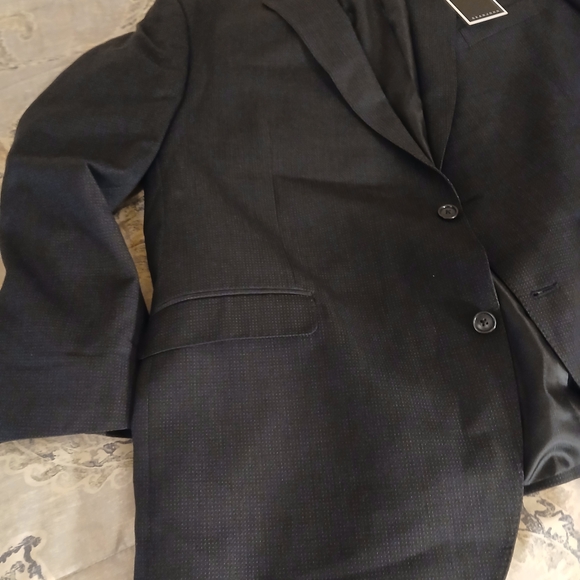 Stafford Blue Blazer. Sean John Blk Blazer. - Picture 3 of 8